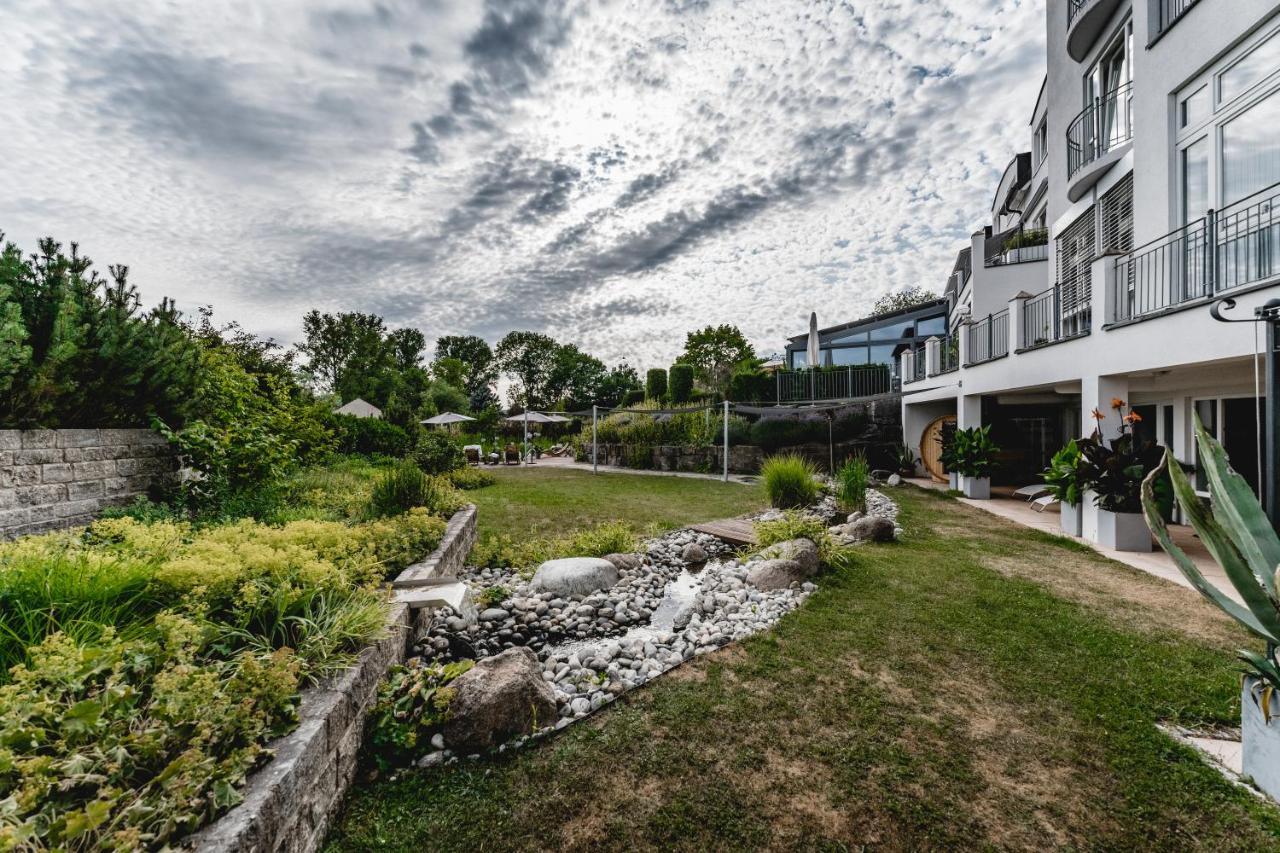Landhotel Ruegheim Exterior photo